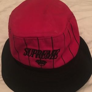 Supreme Pinstriped bucket hat